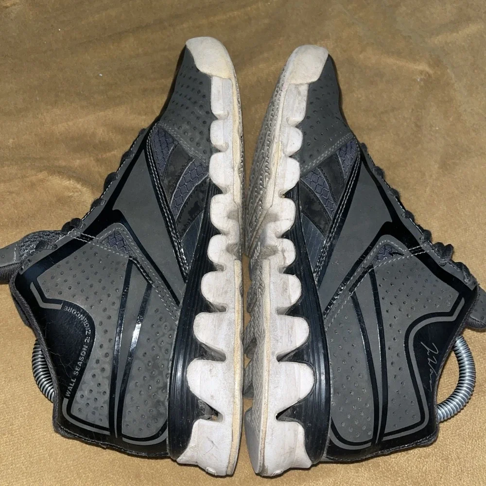 Reebok Wall Season 2‎ Zigencore NBA Basketball Shoes Men Size 5.5/Women Size 7